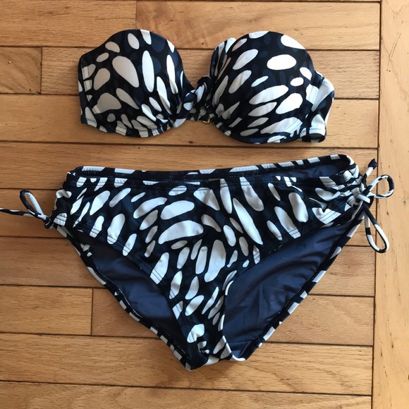 Victoria Secrets 34B/M Bikini - Picture 1 of 6